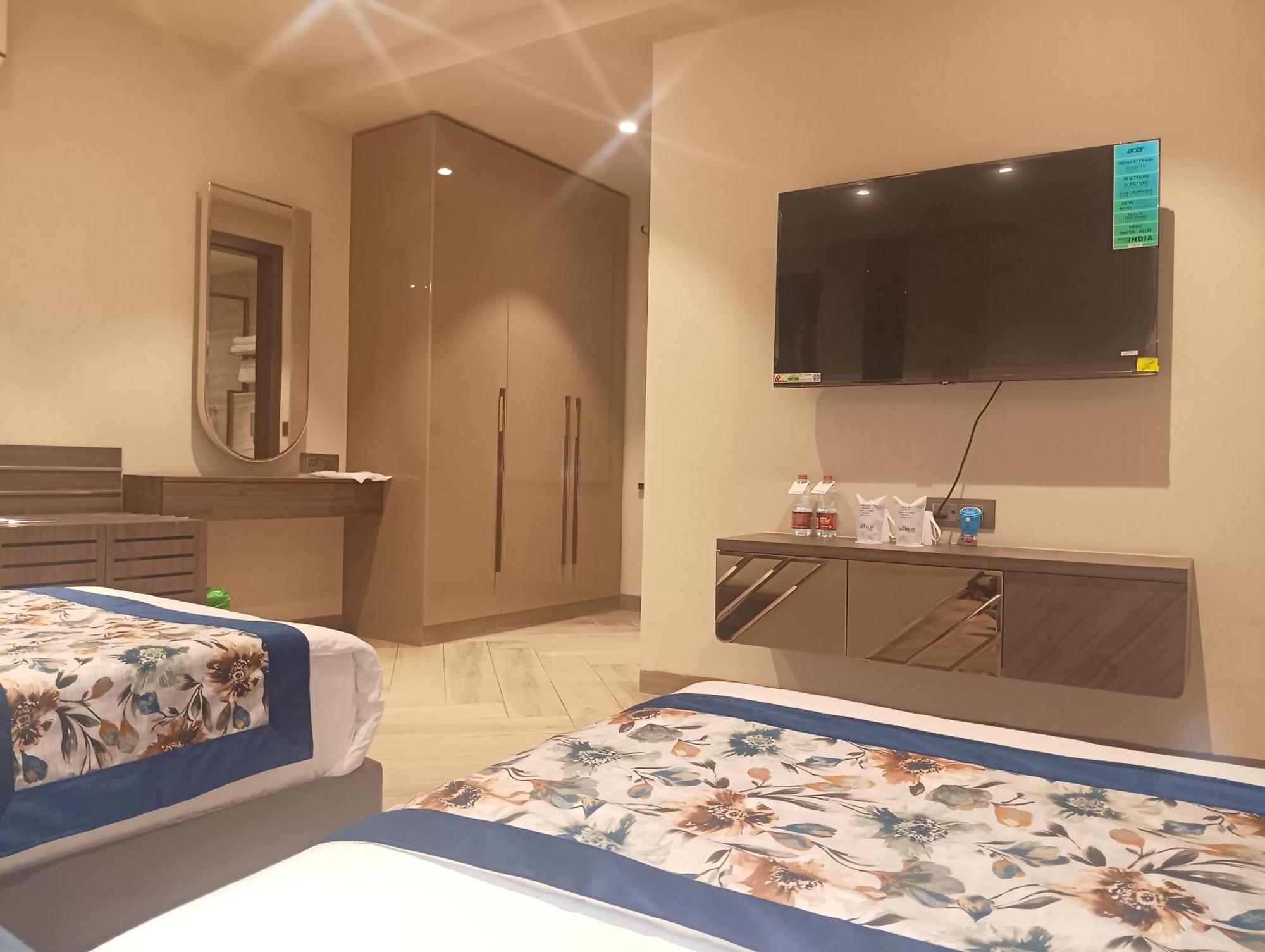 Hotel Cullinan By Qotel Janakpuri Delhi  Luaran gambar