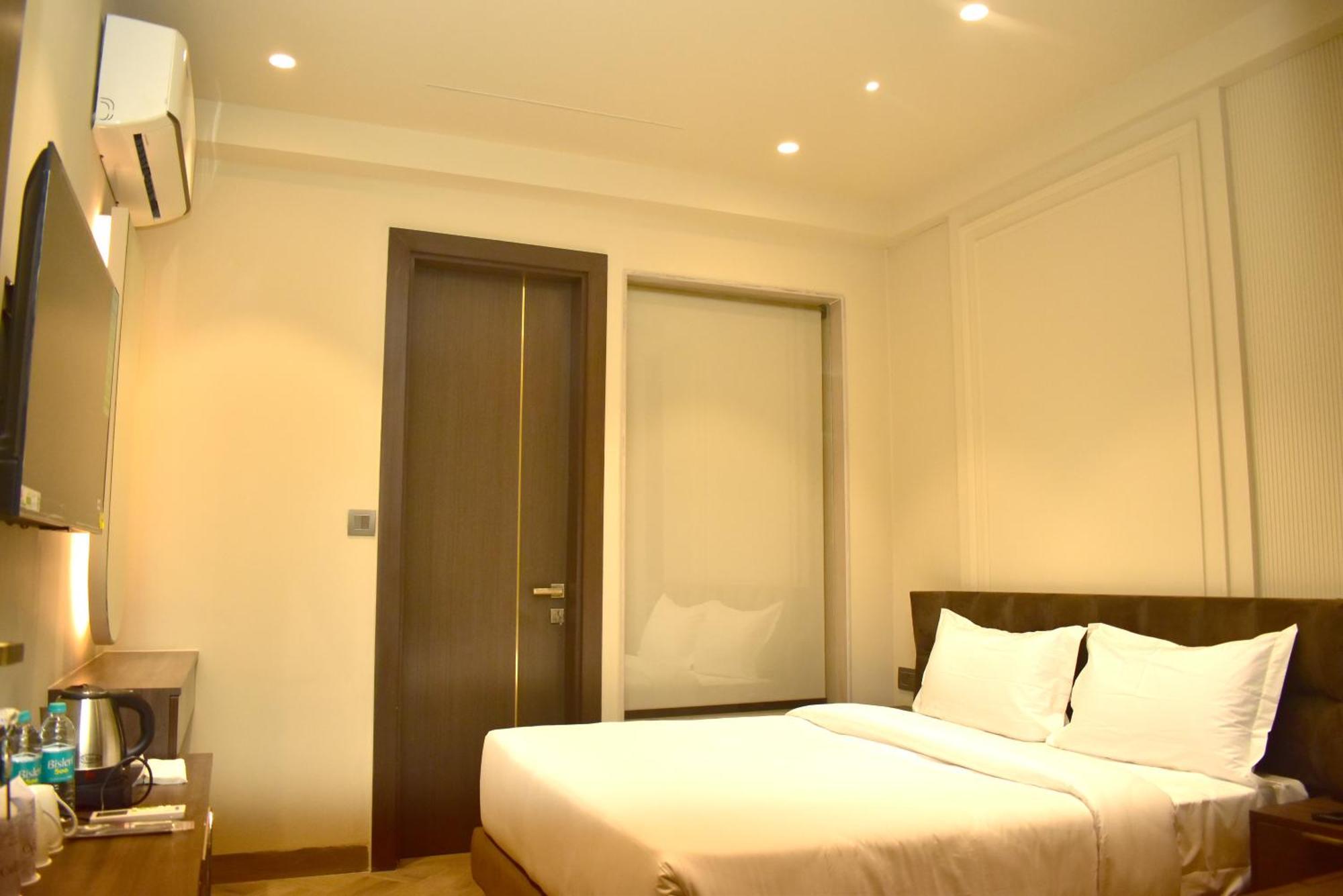 Hotel Cullinan By Qotel Janakpuri Delhi  Luaran gambar