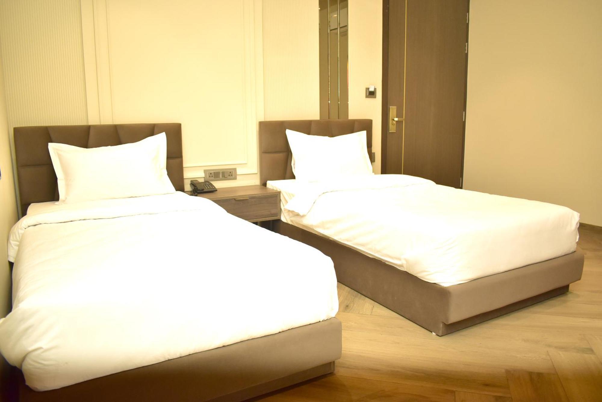 Hotel Cullinan By Qotel Janakpuri Delhi  Luaran gambar
